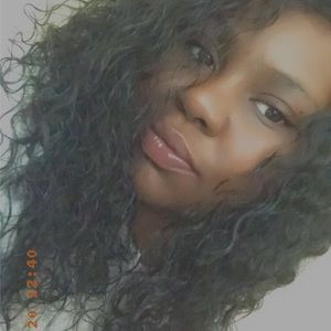 Meet your Posher, Shawnta